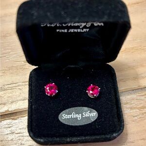 Macy’s NWT Sterling Silver red ruby Stud Earrings. Gorgeous!